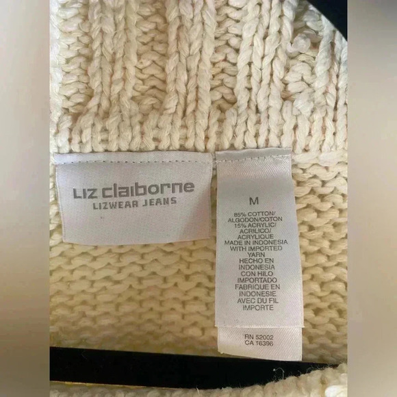 Liz Claiborne gorgeous cream cowl neck sweater - Picture 3 of 7